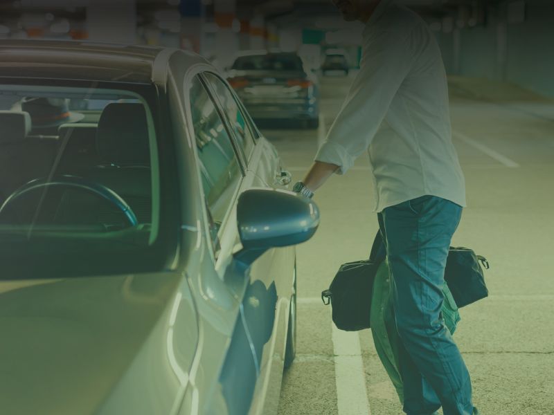 con la tua auto con la tua auto