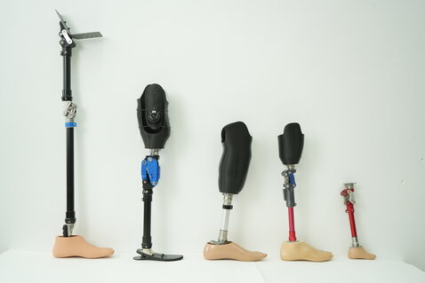 Protesi bioniche e cosmetiche per arti superiori e inferiori